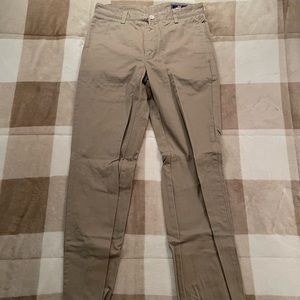 Men’s Size 30 x 32 Vineyard Vines Khaki Club Pant